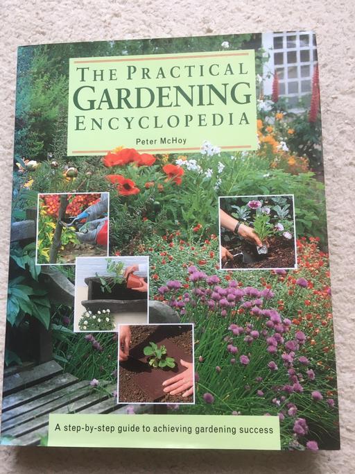 Buy & Sell Greater Manchester Stockport - Photos for Practical Gardening Encyclopedia