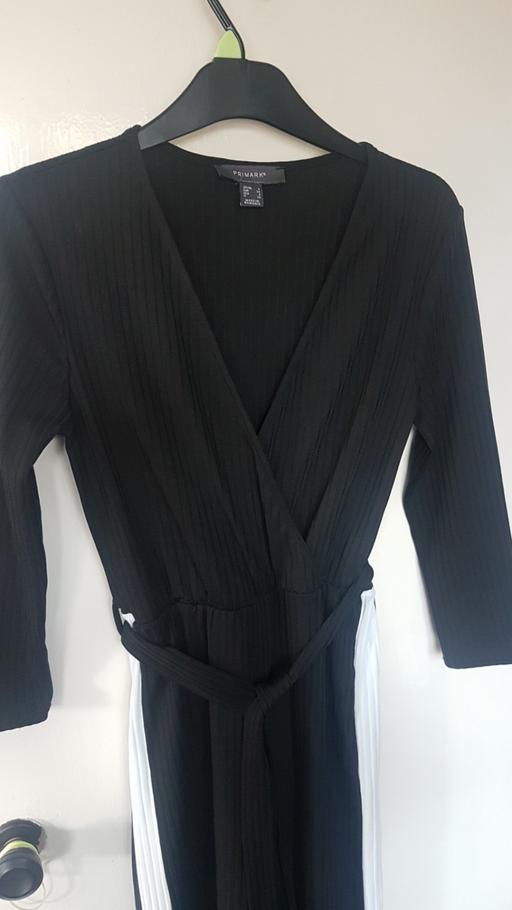Buy & Sell Leicestershire Oadby and Wigston - Photos for (6) Ladies catsuit