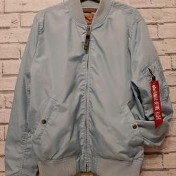 Alpha Industries jacket size L.
Used few times.
Great condition