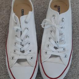 Women’s white Converse All Star Oxford trainers size 8 (EUR 41.5). Very good condition. Price for collection £10, can post for £14.
NOT AVAILABLE VIA SHPOCK WALLET