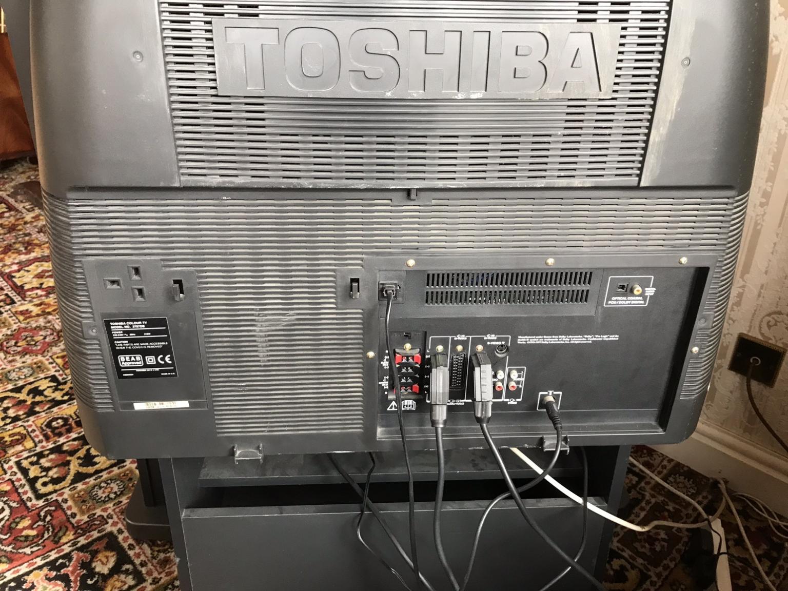 Retro Gaming Toshiba 37” CRT tv in B63 Dudley for