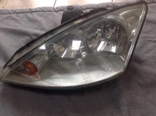 Vehicles Warwickshire Nuneaton and Bedworth - Photos for Ford Focus n/s head light