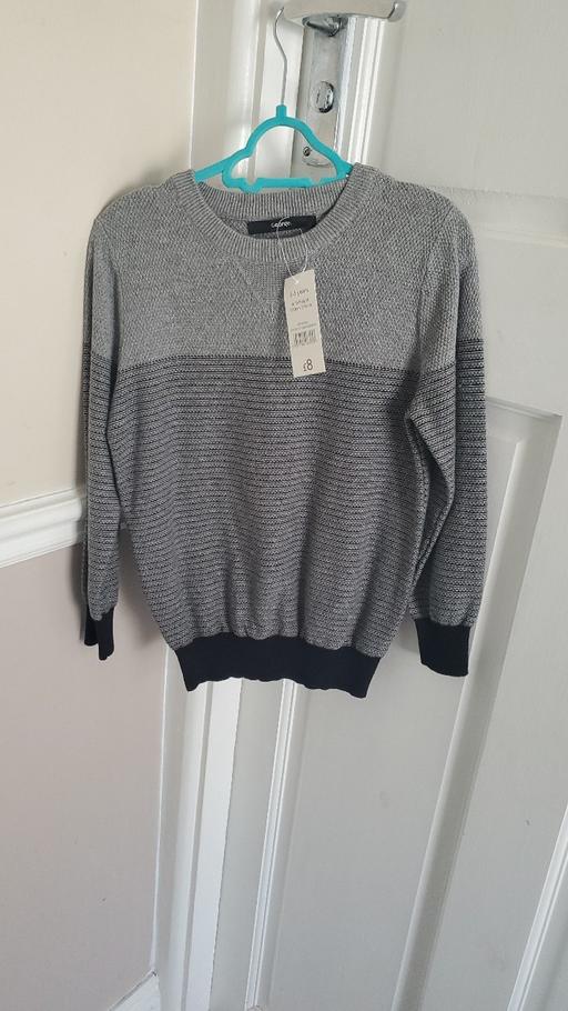 Buy & Sell Barking and Dagenham Dagenham - Barking and Dagenham - Photos for 5-6 boys jumper