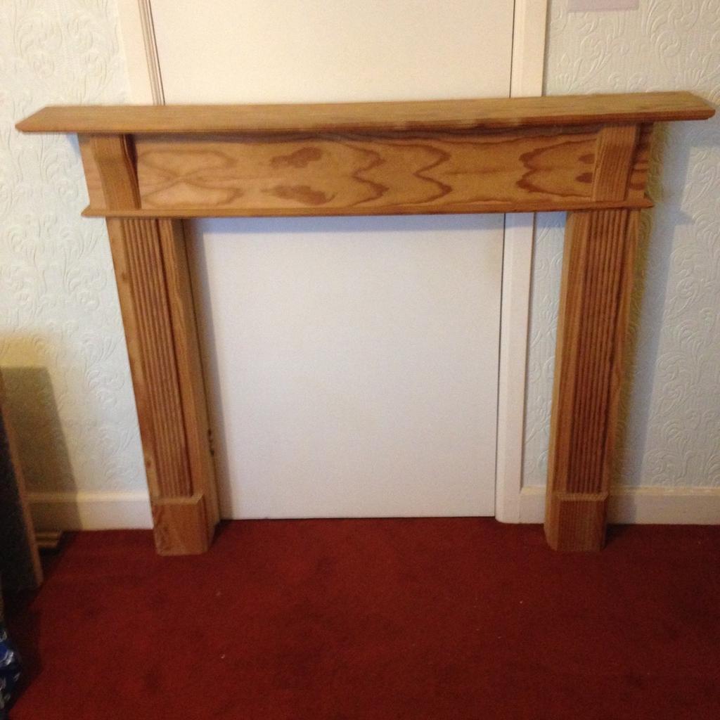 Wooden fire surround in DY6 Dudley für £ 20,00 zum Verkauf Shpock AT
