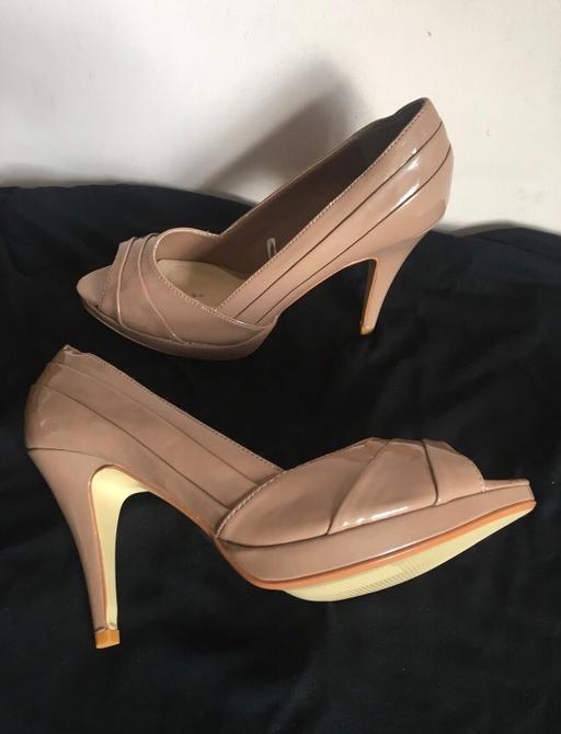 Buy & Sell West Midlands Birmingham - Photos for LADIES HEEL SHOES SIZE 6