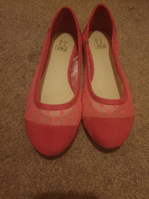 Buy & Sell West Midlands Birmingham - Photos for SIZE 3 FUCHSIA PINK SHOES