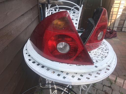 Vehicles West Midlands Dudley - Photos for Ford mondeo rear lights