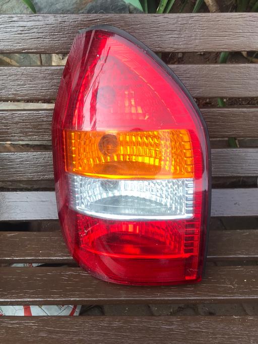 Vehicles West Midlands Dudley - Photos for Genuine Vauxhall Zafira rear light