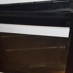 only selling the cooker as i bought it and i havent use it so its just sitting here will need a clean looking for wot i pay for it and will be collection only from lakes estate in Bletchley cash only collection only