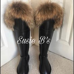 Like new size 4/5 from suzie b’s