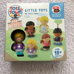 Chad Valley Tots Town
Little Tots
Includes 5 figures 

Brand new and boxed 
No returns please 
No half price offers thank you 😊