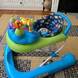 Beautiful fully working baby walker with sounds;
Kept very clean and only used for two months;