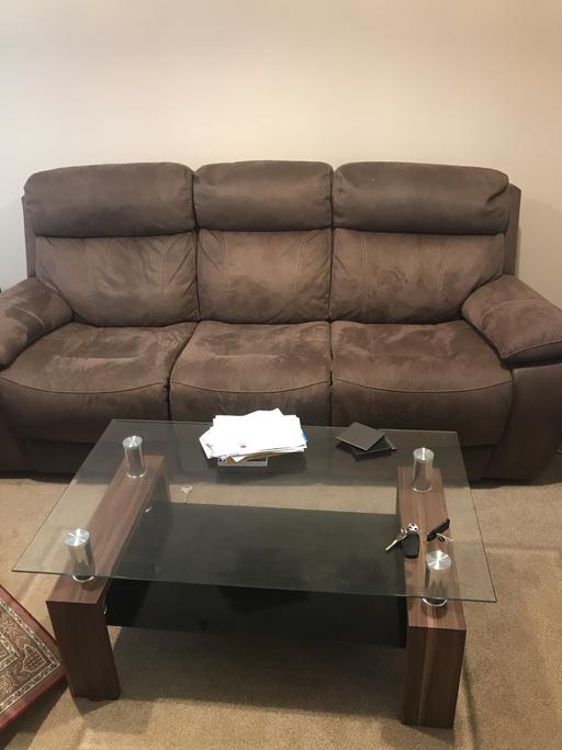 Buy & Sell West Midlands Wolverhampton - Photos for Few months old recliner sofa