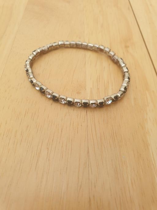 Buy & Sell Falkirk Carron - Falkirk - Photos for Black And Clear Stone Bracelet