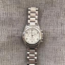 Ladies watch.
Brand - Michael Kors. 
Collect from Cheadle Hulme.
Just needs a new battery.