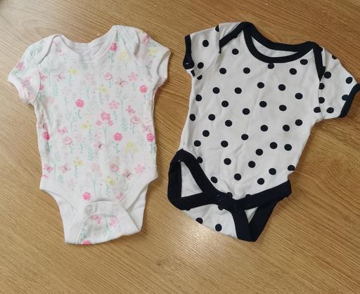 Buy & Sell East Bedfont South West London - Photos for Baby girls bodysuits
