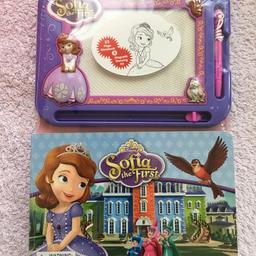 Sofia the First story book and magnetic drawing board.

Brand new and sealed 
No returns please 
No half price offers thank you 😊