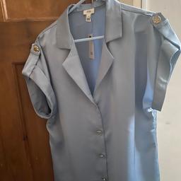 River Island Blue Silk Blouse
Size 14 - Can fit UK 12
BNWT
RRP £32