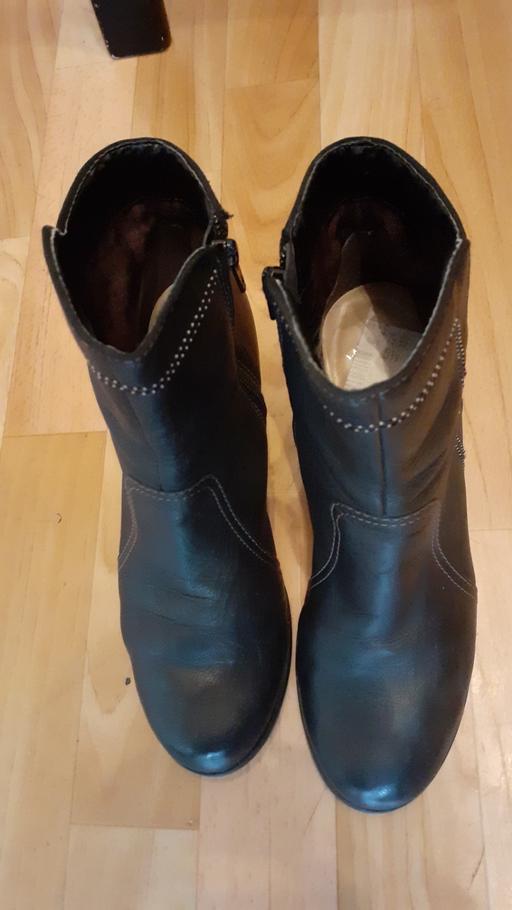 Buy & Sell North London Manor House - North London - Photos for ladies ankle wedge leather boots