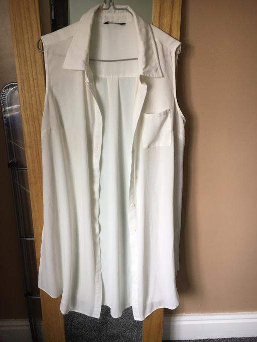 Buy & Sell Hertfordshire Broxbourne - Photos for Select Ladies Cream Long Blouse ( Side Splits