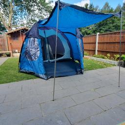 Vango Venture 600 DLX tent used.

6 berth tent.
The eyelet between the 2 rooms has half come loose from ground sheet.
There are some marks on the tent see pictures.