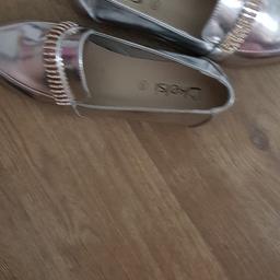 ladies silver size5 shoes