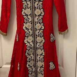 New
Beautiful very heavy embroidery dress
loads of stone work
very bling
Size xsmall
3 piece set
Can be worn by a teenage girl or adult who’s a size xsmall too