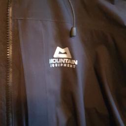New mountain coat new to small for me lovely coat worn one excellent coat