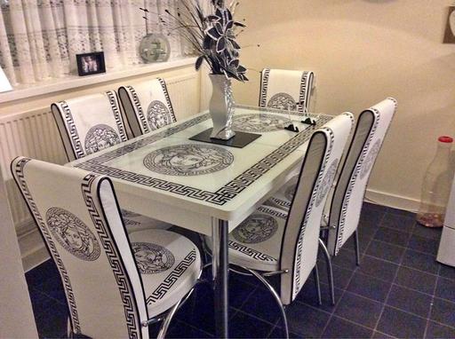 Buy & Sell West Midlands Birmingham - Photos for BRAND NEW TABLE & CHAIRS AVAILABLE AT 10% OFF