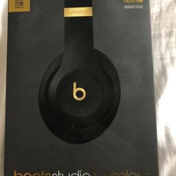 Skyline collection
Brand new in box
Never used
Great Christmas present

Beats Studio3 Wireless headphones
Carrying case
3.5mm RemoteTalk cable
Universal USB charging cable
Quick Start Guide