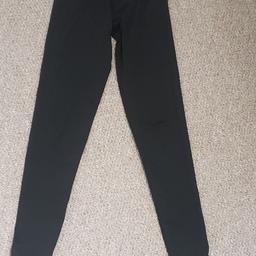Nike Pro womens running or gym leggings.
Size XS
Black.
Well used.
£5