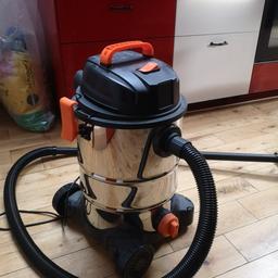 30L Wet and Dry Von Haus Vacuum.

It can be used for blowing too, when plugged in the bottom socket.

No other heads or accessories apart from the ones you see in the picture.

Works perfectly but there is no space for it in our new home and we already have another vacuum.

Collection Only.