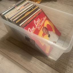 40 x 12” records in good condition
With No scratches on them.
60’s, 70’s, 80’s
Job lot.

£5