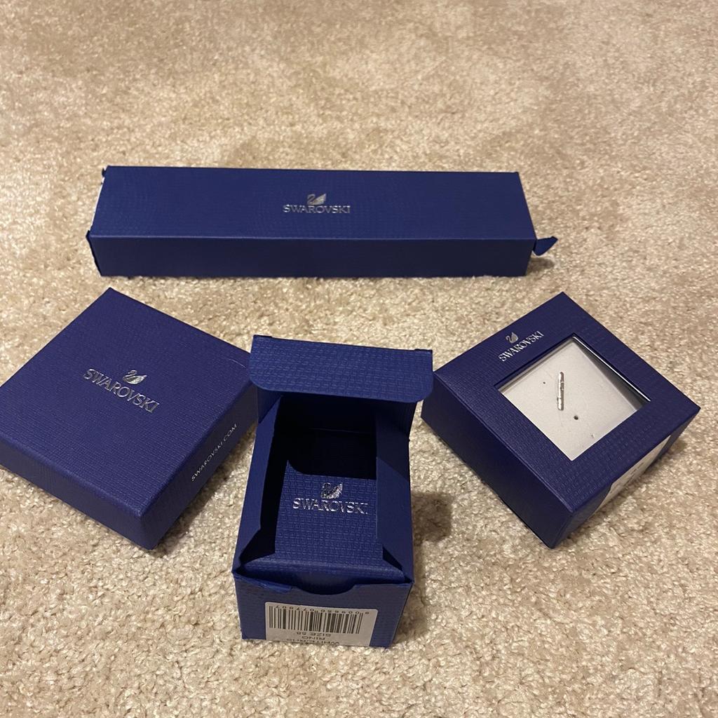 4 x Swarovski boxes in SW20 London for £25.00 for sale Shpock