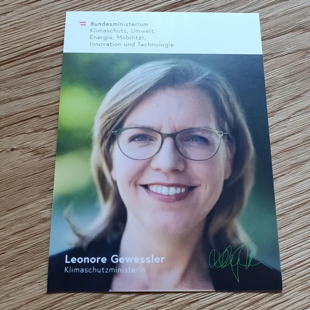 Ministerin Leonore Gewessler Autogramm in 1230 KG Kalksburg für € 5,00