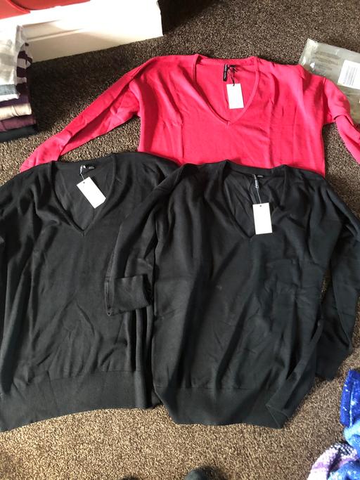 Buy & Sell South Yorkshire Barnsley - Photos for Ladies plain jumpers