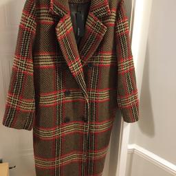 BRAND NEW Beautiful ladies M&S Autograph Checked Boyfriend Style Wool Coat - Size UK 18 .

Camel coloured mix colour.

Condition is "New with tags".

Wool: 40%
Polyester: 27%
Acrylic: 22%
Polyamide: 11%

Lining;
Polyester: 100%

RRP £119