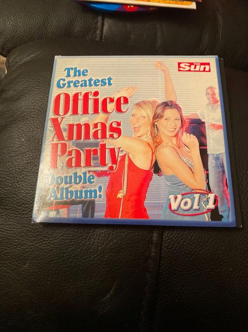 Buy & Sell Hertfordshire Hertsmere - Photos for The greatest office xmas party 2 CDs