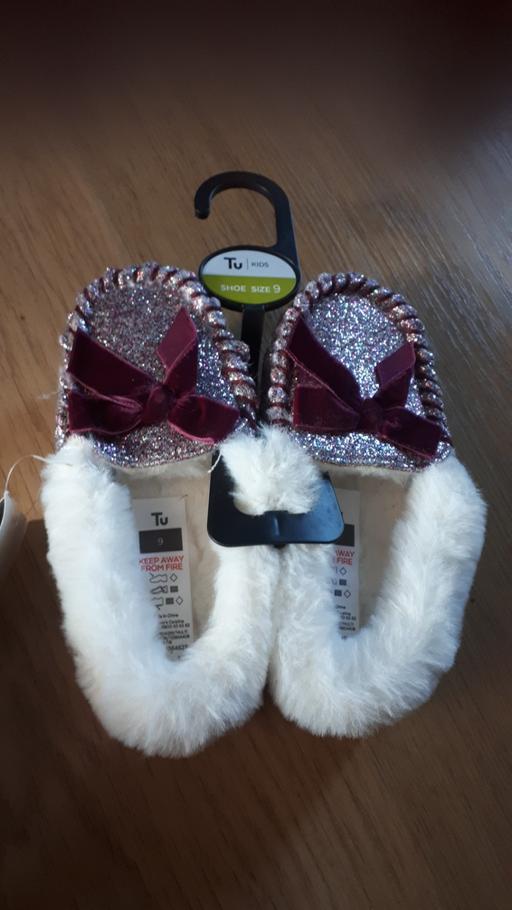 Buy & Sell Norfolk Great Yarmouth - Photos for slippers