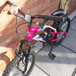 Girls falcon diamond purple/pink/black bike 7 to 10yrs 20inch suspension. My daughter has really looked after this and is only selling it because shes out grown it. It would make a great xmas present.