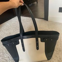 Aspinal of London Marylebone tote bag. Monochrome black & white colour. Good condition. Signs of use but a well looked after bag. Mesg if you have any questions. This style of bag retails brand new for around £695
