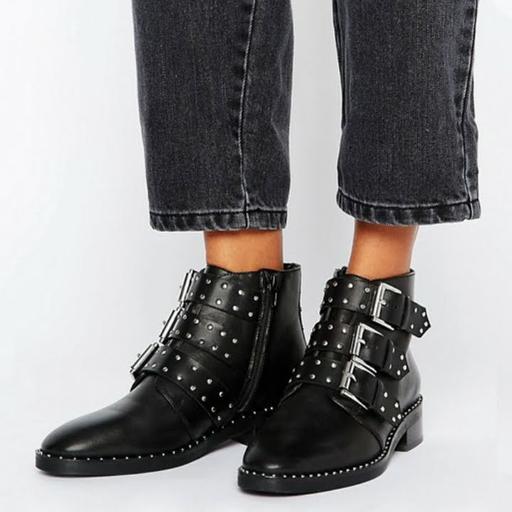 Buy & Sell North London De Beauvoir Town - North London - Photos for Leather Studded Ankle Boots Size 9