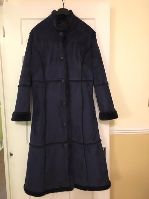 Buy & Sell East London Pudding Mill Lane - East London - Photos for Ladies Fur Lined Coat