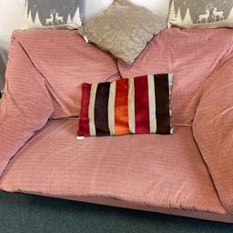 A free pink 2 seater sofa in good condition just Slight marks on the front as shown in photo. Ideal for kids playroom
need it gone asap