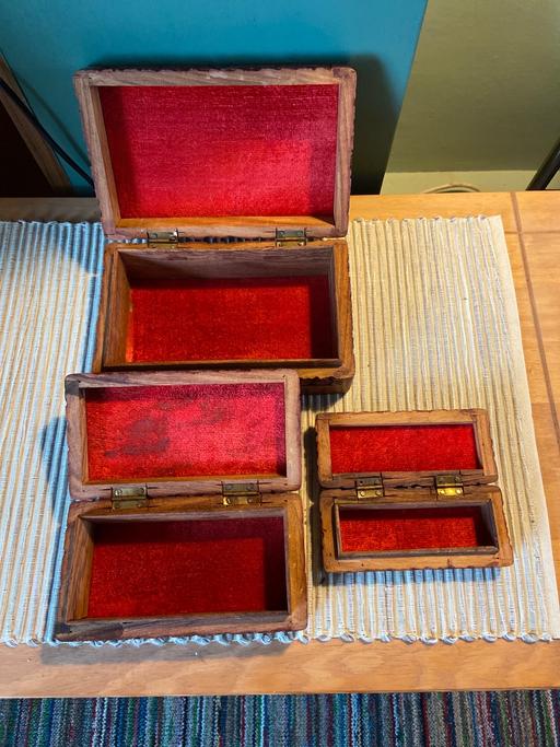 Buy & Sell Basingstoke Basingstoke and Deane - Photos for Wooden engraved boxes