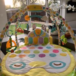 Goodway Baby Play Mat
Immaculate condition
Includes toys, piano keyboard playing lullaby and sounds when baby kicks and also includes a star projector lighting up a dark room.
From clean smoke and pet free home
 Collection only Fairfield Stockton