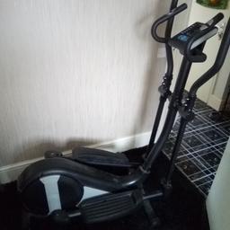 Electric crosstrainer
Comes with charger and instructions
Good condition
Disassembled into 3 parts for collection
open to sensible offers