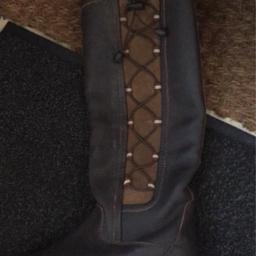 Hkm 
Brown 
Size 4
Lovely condition
