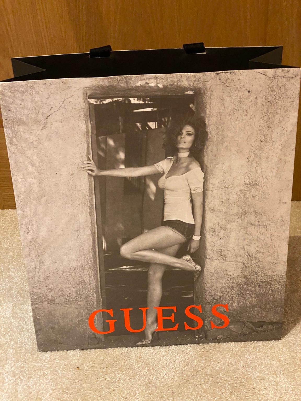 Guess paper bag outlet for sale