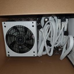 never used power supply
all importand cables included
selling because white is too expensive